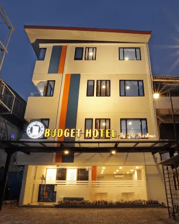 Budget Hotel by the Harbour