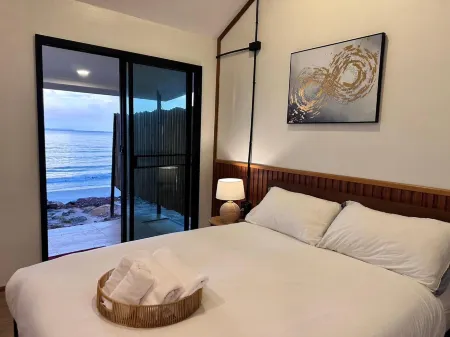 The Hi Ocean Отели в г. Khlong Yai