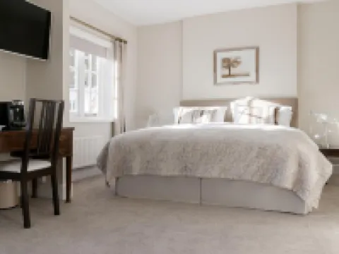 Hurtwood Hotel Hotels in Guildford