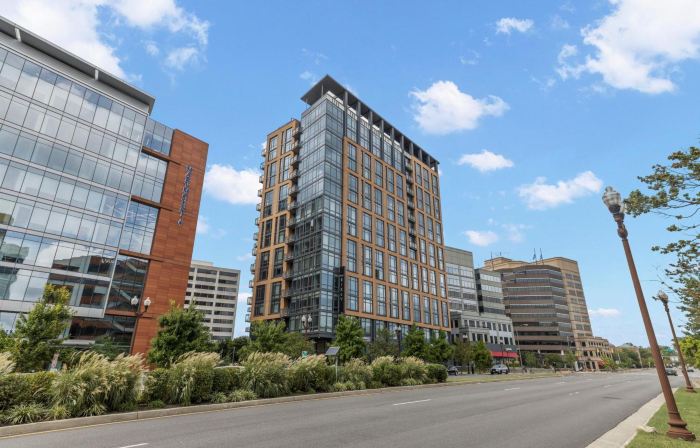 Placemakr Marymount Ballston Arlington, Apartments by Hilton
