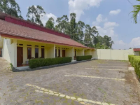 RedDoorz @ Pondok Winagung Ciwidey Hoteles en Ciwidey