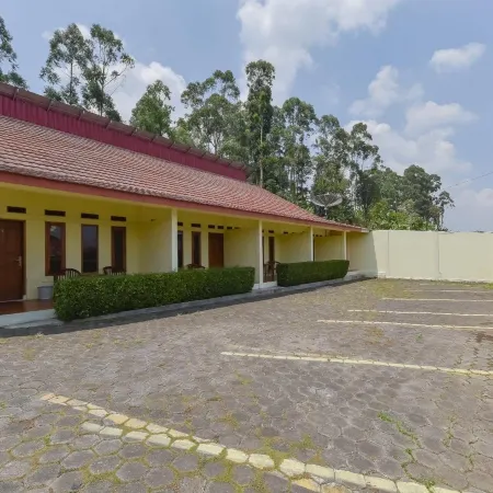 RedDoorz @ Pondok Winagung Ciwidey