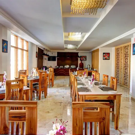 Hill County Resort & Spa