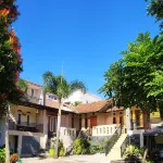 Villa Beverly Hotels in Sukajaya