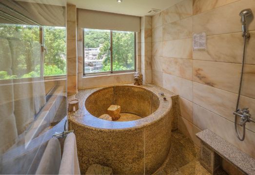 Grand Pleasure Spring Hotel 이미지