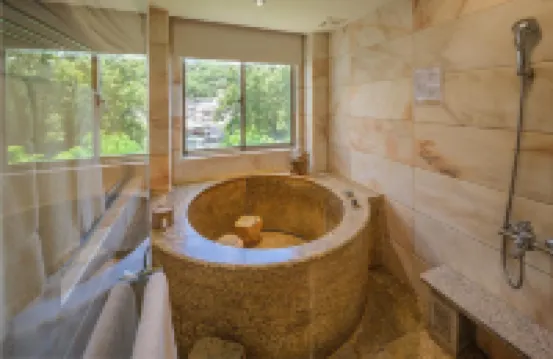 Grand Pleasure Spring Hotel