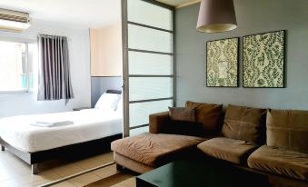 The Studio at Sathorn Terrace