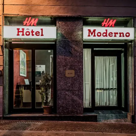 Hotel Moderno