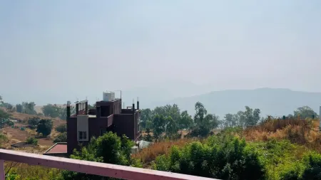 Kaas Hill Resort Отели в г. Сатара