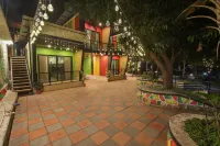 The Bob House Hotels near Shiv Mandir, Swaroopyog Aashram, Girivan