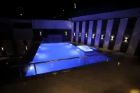 AJ Grand Hotel - Pools