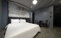 World Stay Hotel Sungshin Univ.