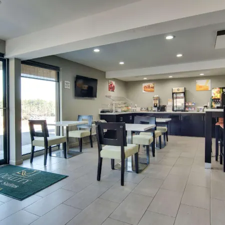 Quality Inn & Suites Athens University Area