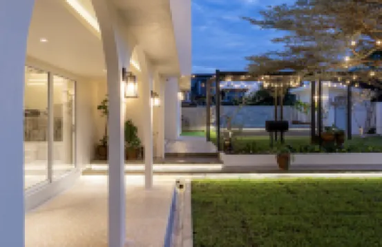 Kontor Villa - 2 mins TC | Private Bathtub | Pool