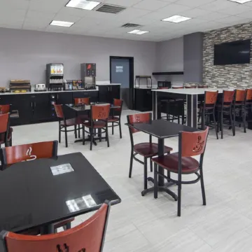 Clarion Pointe Jacksonville Near Camp Lejeune