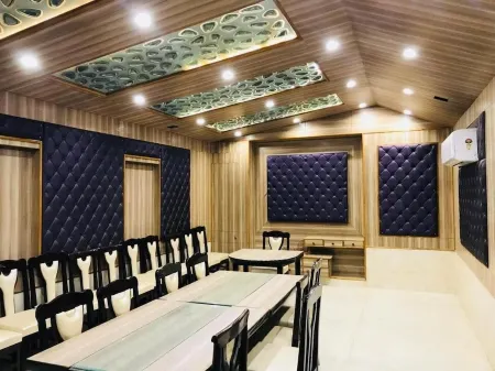 Hotel Gopinath the Grand