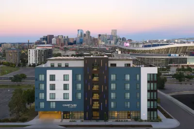 Courtyard by Marriott Denver Downtown West Hotels in Denver