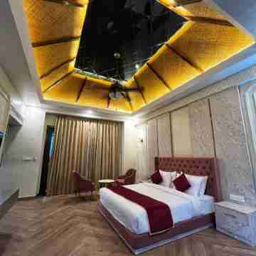 Savitri Resort Rooms