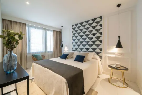 Pierre & Vacances Apartamentos Edificio Eurobuilding 2