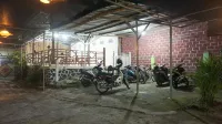 Rinjani Terrace Cottage - parking