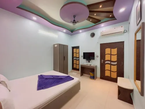 Hotel Sai Palace P.G. House - جاكوزي