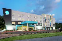 Tru by Hilton Crossett