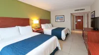 Holiday Inn Express Veracruz Boca Del Rio Отели рядом с достопримечательностью «Парк Эриберто Кеоэ Висент»