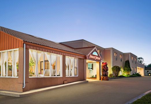 하워드 존슨 바이 윈덤 그라벤허스트