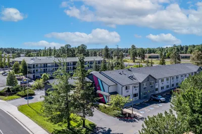 voco Flagstaff Swift Travel Center附近的飯店