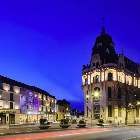 Hôtel Mercure Chartres Centre Cathédrale Отели в г. Шартре