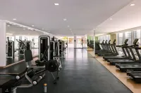 Sonder Downtown Towers