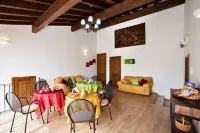 B&B Perla del Sud Hotels in Cutrofiano