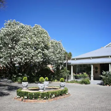 Oleander Guest House