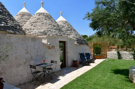 Lamarossa Trulli&Suites