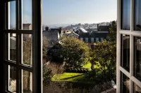 Hôtel Saint-Delis - la Maison du Peintre - Relais & Châteaux - Romantic