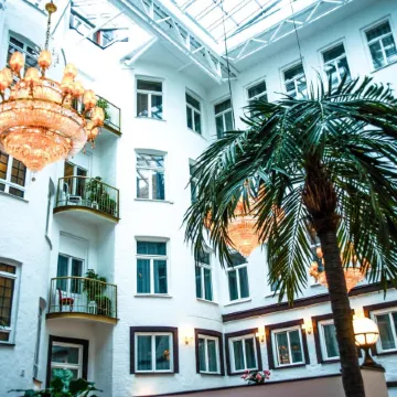 Best Western Hotel Bentleys Отели рядом с достопримечательностью «Здание Парламента»