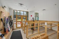 Cascade Lodge