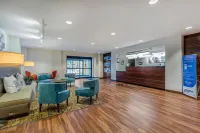Comfort Inn St Louis Airport فنادق في Bridgeton
