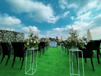 Hotel Poleski Hotels near Dragon's Den