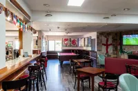 Browns Sports Resort - Quầy bar