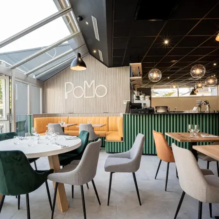 PoMo Hôtel & Restaurant