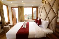 Dee Ess Residency by Lazygetaways