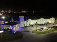 Rivers  Inn & Suites Hotels in Three Rivers