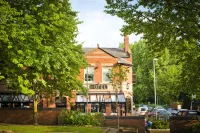 Bowling Green Hotels in Chorlton-cum-Hardy