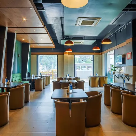 Max Hotels Prayagraj