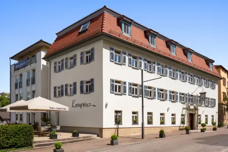 Aspire Kronprinz, Trademark Collection by Wyndham Отели рядом с достопримечательностью «Hallisch-Frankisches Museum»