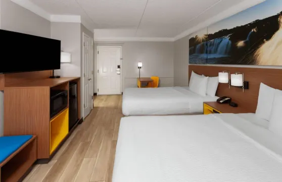 阿靈頓高地戴斯套房酒店