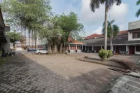 RedDoorz Plus at Hotel Sofia Pangandaran
