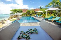 D'Muncuk Huts Lembongan - B&B