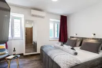 Apinelo Port Rooms - Balkoner